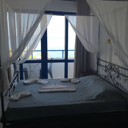 Anastasia Sea View Appart hôtel