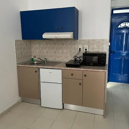 Anastasia Studios, & アパートホテル アルハンゲロス