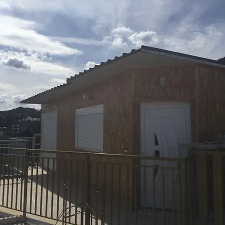 Anastasia Sea View מלון דירות 3*