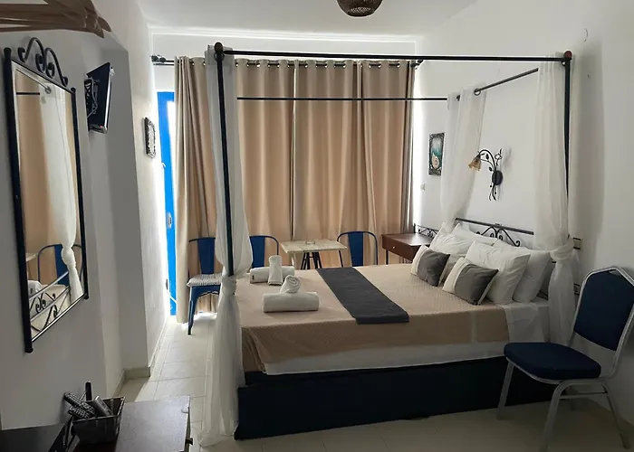 Anastasia Sea View 公寓式酒店 3*