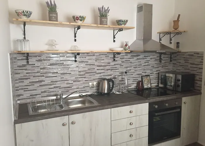 Anastasia Studios, & Aparthotel 3*