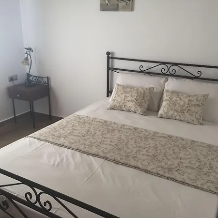 Anastasia Studios, & Aparthotel