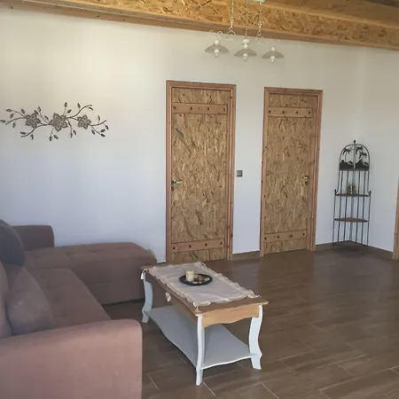 Anastasia Studios, & Aparthotel Archangelos (Rhodes)