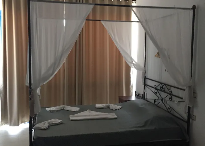 Aparthotel Anastasia Sea View 3*