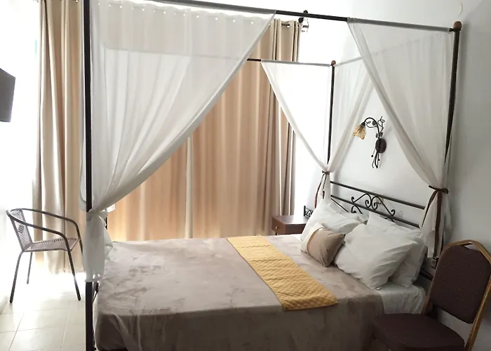 Anastasia Sea View Aparthotel